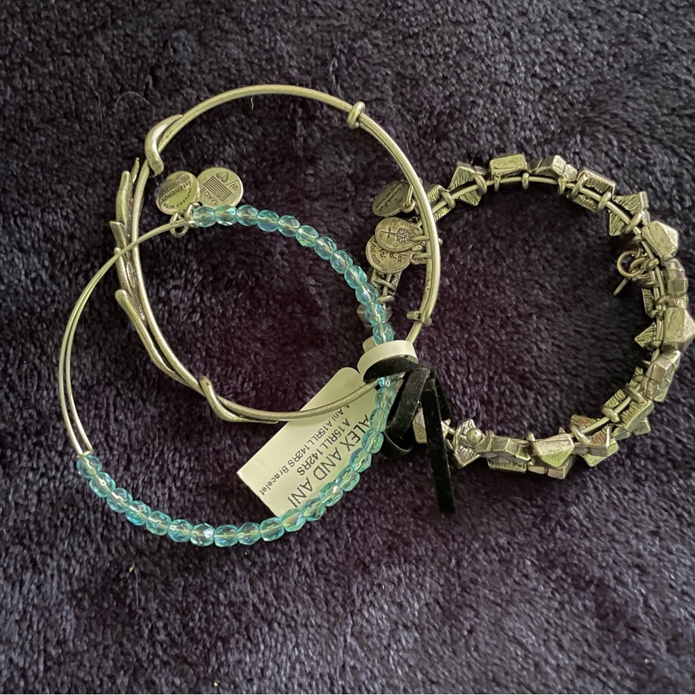 NWT 3 set of Alex and Ani bracelets!